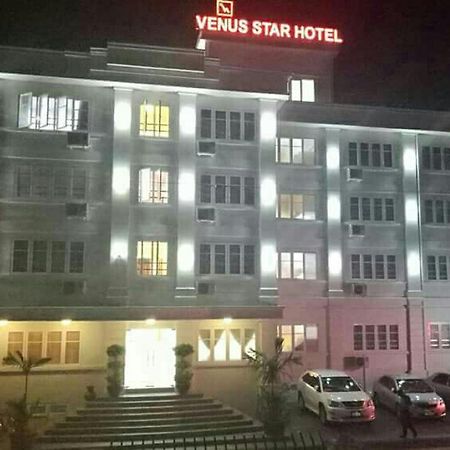 Venus Star Hotel Yangon Esterno foto