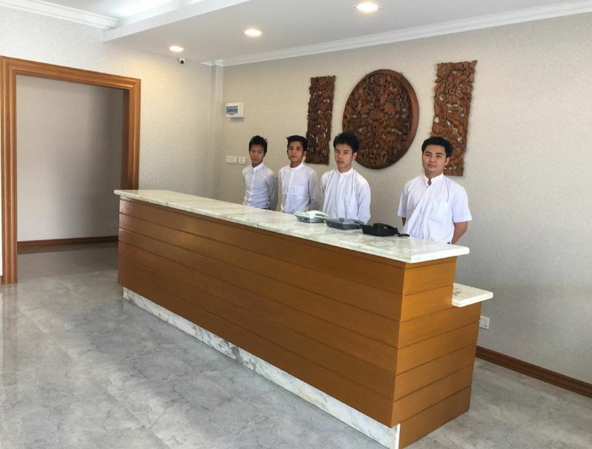 Venus Star Hotel Yangon Esterno foto